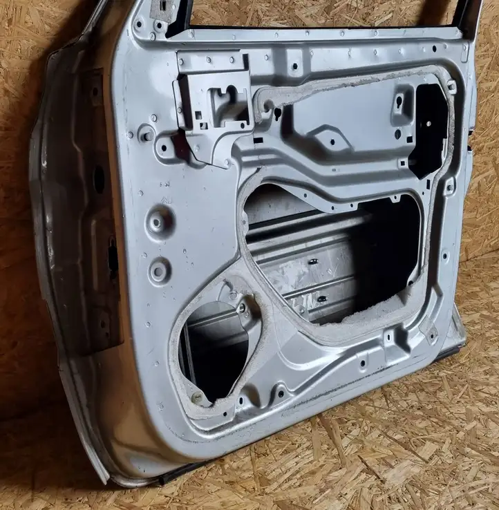 Citroen Xsara Picasso (1999 - 2012) Дверь — фото 3