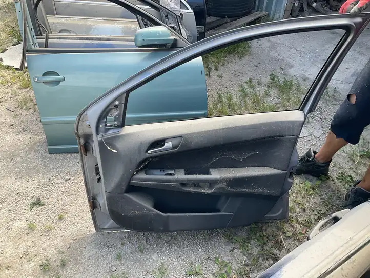 Opel Astra H (2004 - 2009) Дверь — фото 4