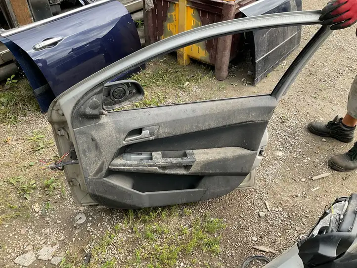 Opel Astra H (2004 - 2009) Дверь — фото 4