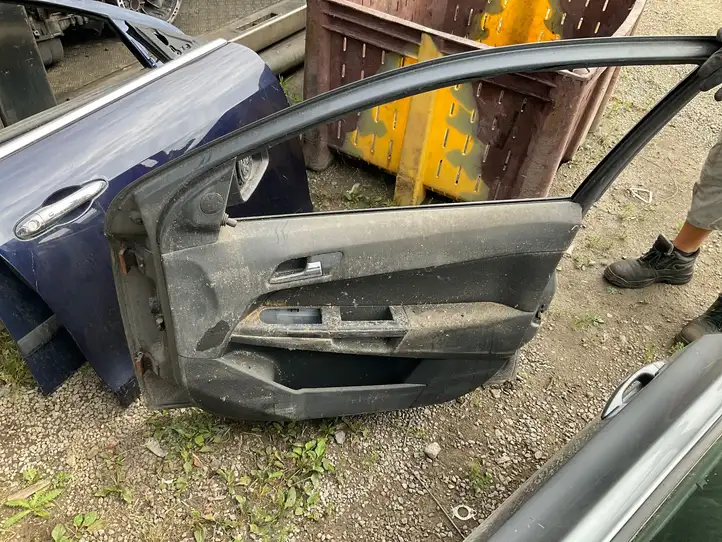 Opel Astra H (2004 - 2009) Дверь — фото 3