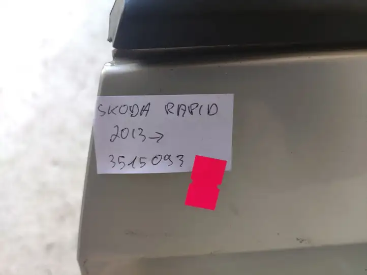Skoda Rapid (NH) (2012 - 2019) Дверь — фото 2