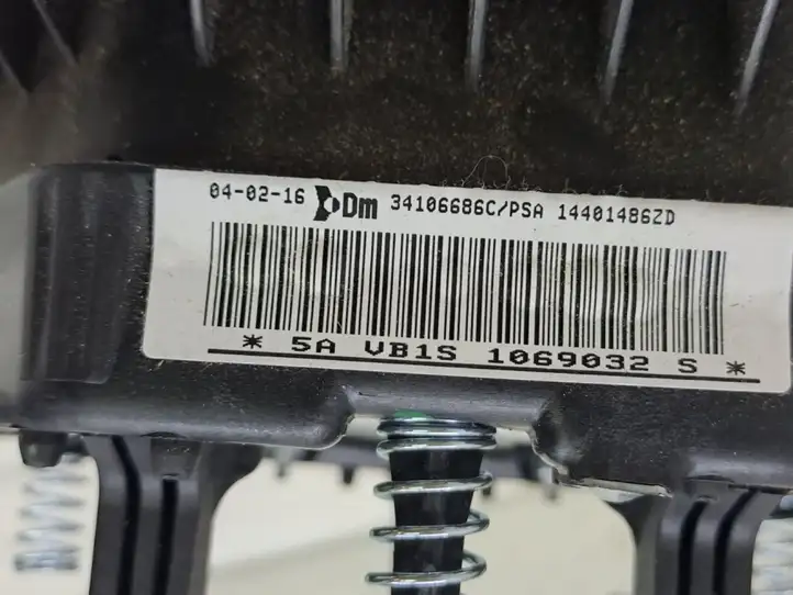 Fiat Scudo (2007 - 2016) 34106686C Подушка безопасности руля — фото 8