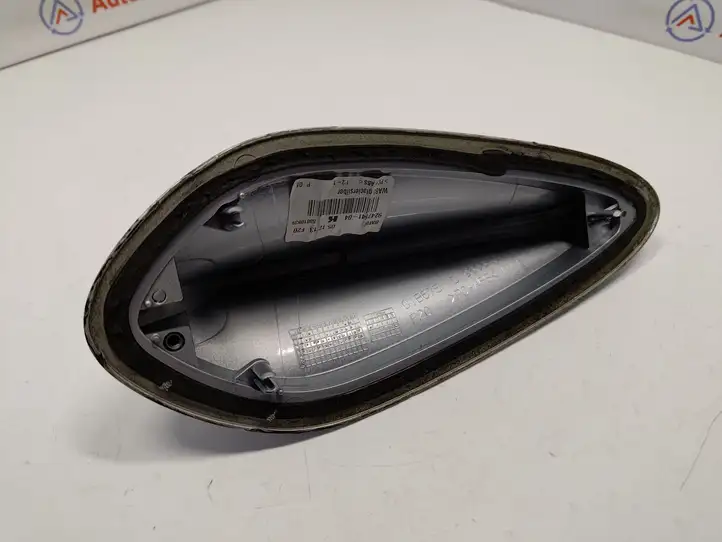 BMW 3 F30 F35 F31 (2012 - 2018) 9247541 Крышка GPS-антенны — фото 2