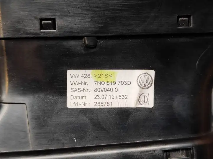 Seat Alhambra (Mk2) (2010 - 2017) 7N0819703D Боковой воздушный дефлектор — фото 7
