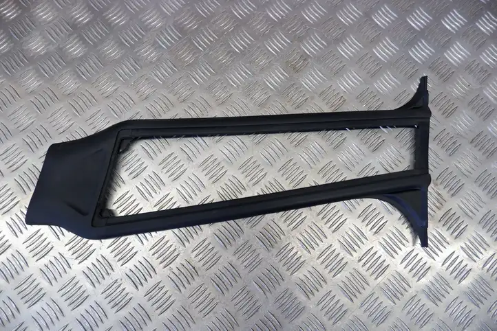 Tesla Model Y (2019 - 2024) 163899 Верхняя обшивка стойки B — фото 8
