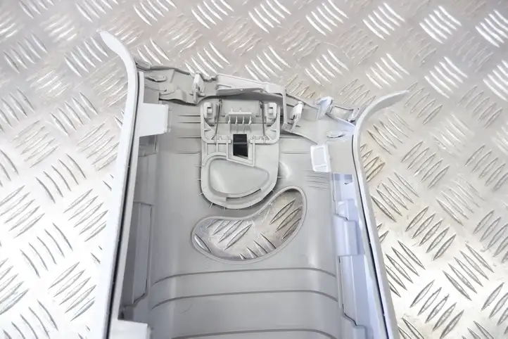 Tesla Model Y (2019 - 2024) 162692900C Верхняя обшивка стойки B — фото 2