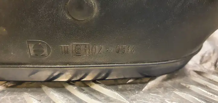 Volkswagen PASSAT B5.5 (2001 - 2005) E1020514 Боковое зеркало с электроприводом — фото 4