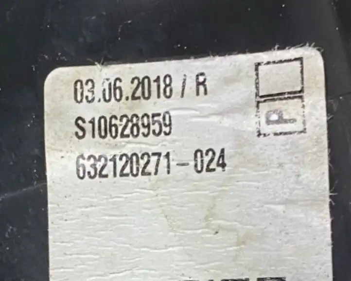 Volvo V60 (2018 - ) 31468396 Внутренняя отделка заднего порога — фото 4