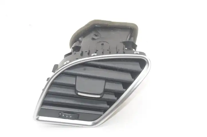 Audi A5 8T 8F (2007 - 2011) 8T2820901C Воздушная решетка панели — фото 1