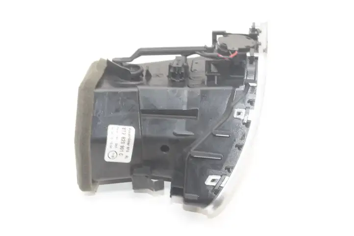 Audi A5 8T 8F (2007 - 2011) 8T2820901C Воздушная решетка панели — фото 3