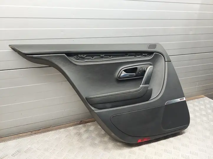 Volkswagen PASSAT CC (2012 - 2017) 3C8867211 Обшивка задней двери — фото 3