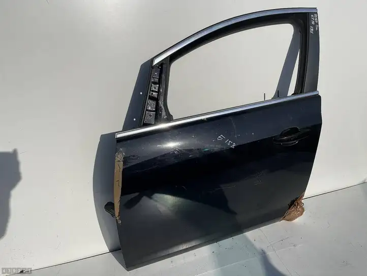 Opel Astra J (2009 - 2012) Дверь — фото 1