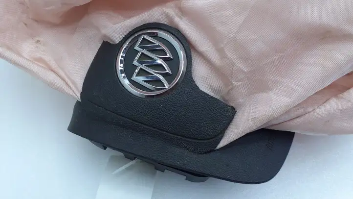 Buick Encore I (2012 - 2019) 42631342 Подушка безопасности руля — фото 3