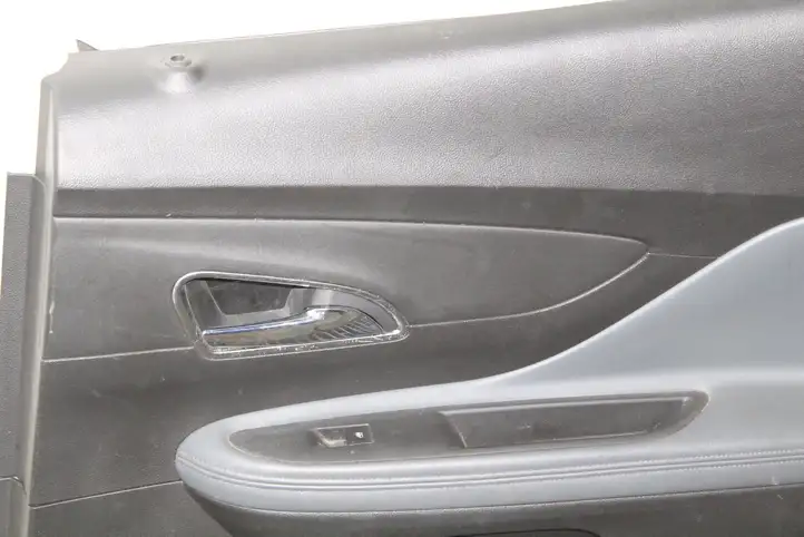 Opel Mokka (2012 - 2016) Обшивка задней двери — фото 2