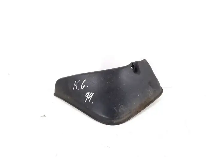 Toyota Corolla E120 E130 (2000 - 2004) 76626-02130 Задний брызговик — фото 1