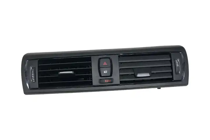 BMW 1 F20 F21 (2011 - 2019)  920711611 Центральный дефлектор