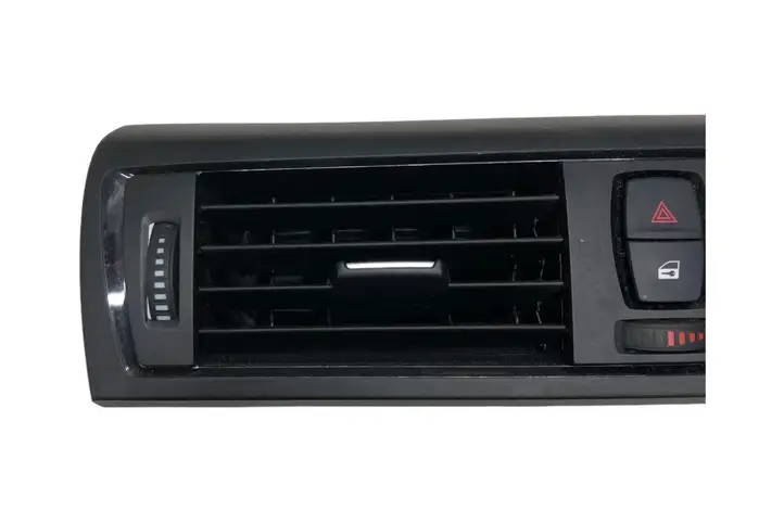 BMW 1 F20 F21 (2011 - 2019)  920711611 Центральный дефлектор