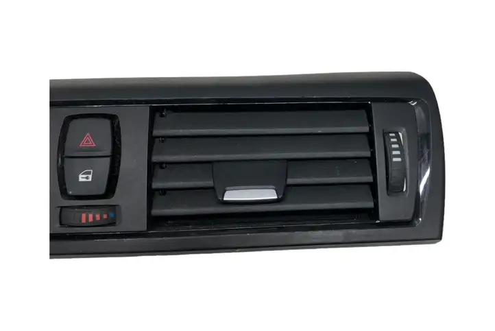 BMW 1 F20 F21 (2011 - 2019)  920711611 Центральный дефлектор