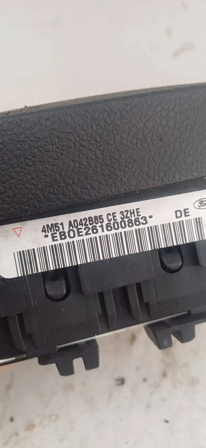 Ford Focus (2005 - 2008) 4M51A042B85CE Подушка безопасности руля — фото 2