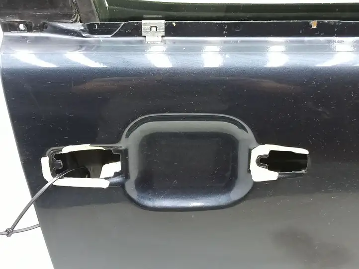 Mercedes-Benz ML W163 (1997 - 2005)   Дверь