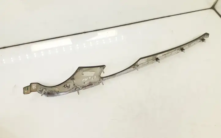 Mercedes-Benz E W211 (2002 - 2009)  3150038 Другая деталь отделки пере́дней дверей