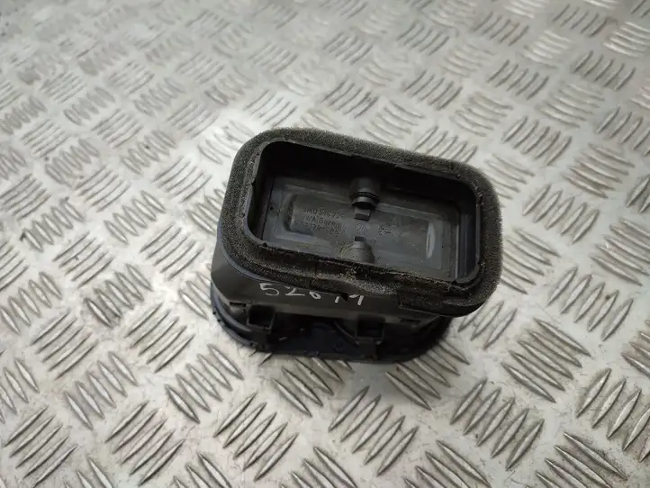 Volkswagen Tiguan (2007 - 2011) 5M0819759 Боковой воздушный дефлектор — фото 2