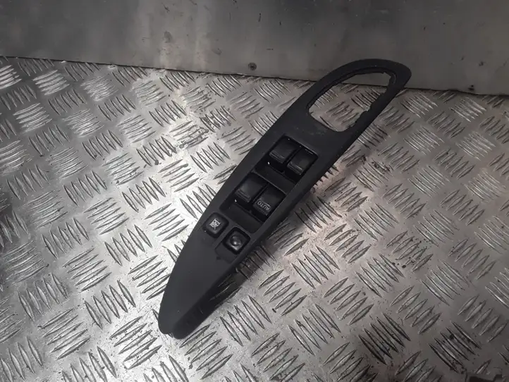 Nissan Primera (2001 - 2008) 25401AV640 Блок кнопок стеклоподъемников — фото 1