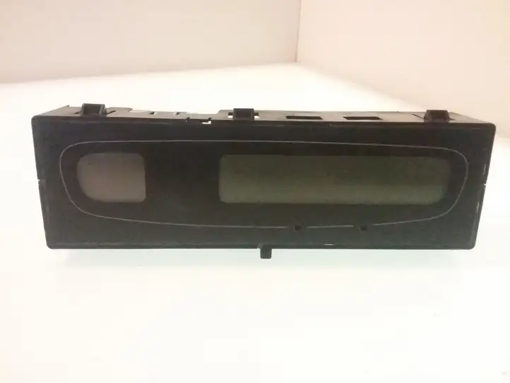 Renault Laguna (2001 - 2005)  8200361582A Экран/ дисплей / маленький экран