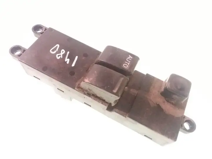 Nissan Primera (2001 - 2008) 25401AV620 Блок кнопок стеклоподъемников — фото 1