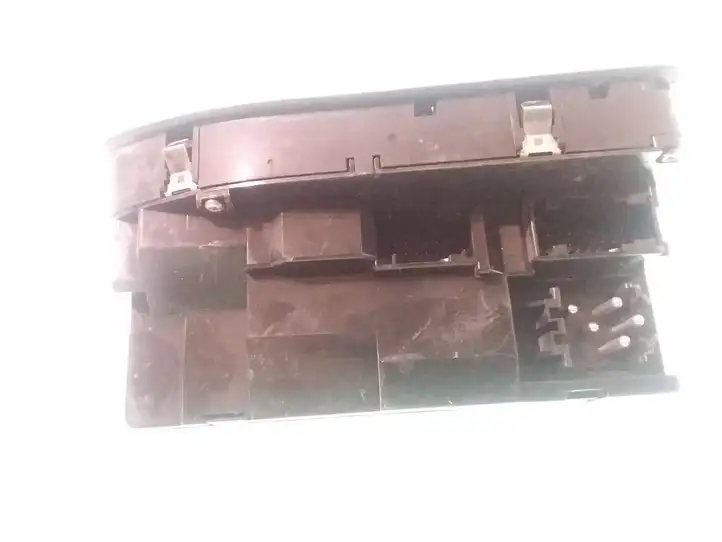 BMW 5 E39 (1996 - 2003) 6904306 Кнопка стеклоподъемников — фото 2