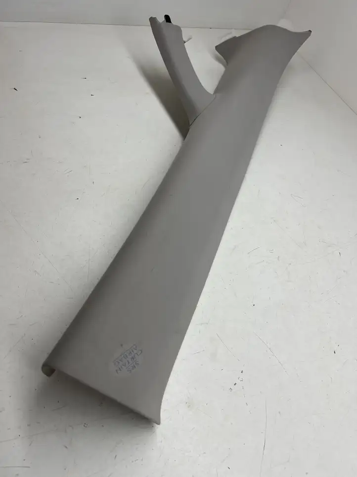 Lexus RX 450h (2008 - 2012)  6221048130 Отделка стойки (A)