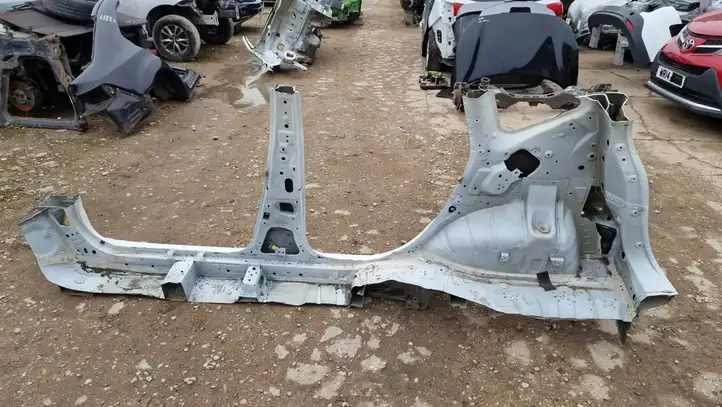 Nissan Note (E12) (2014 - 2018) Порог кузова — фото 2