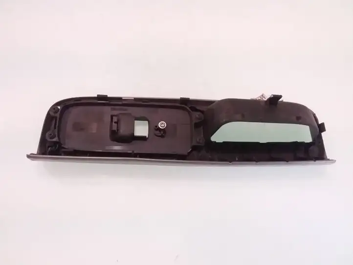 Volvo V50 (2004 - 2008) 8663817 Накладка кнопки стеклоподъемника — фото 2