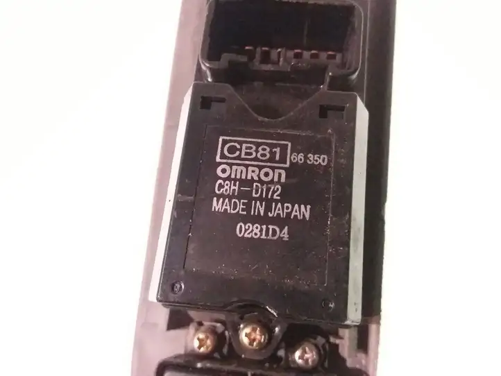 Mazda Premacy (1999 - 2005) 0281D4 Кнопка стеклоподъемников — фото 2