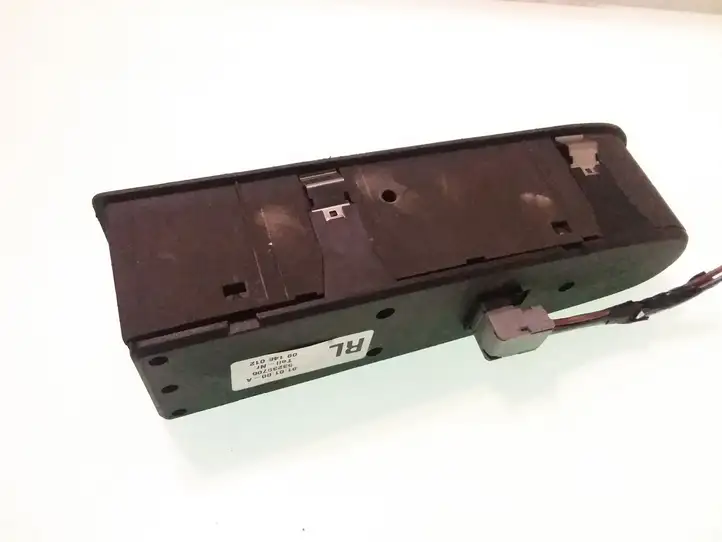 Opel Omega B2 (1999 - 2004) 09148012 Кнопка стеклоподъемников — фото 2