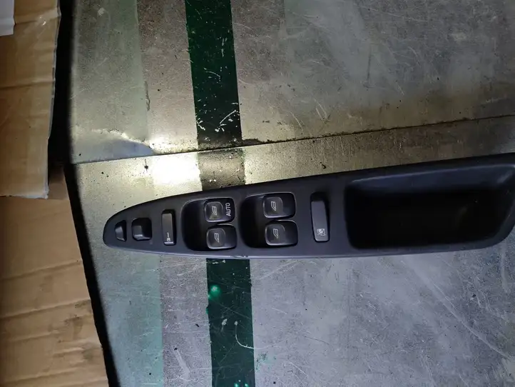 Volvo S40, V40 (2000 - 2004) 30638696 Кнопка стеклоподъемников — фото 3