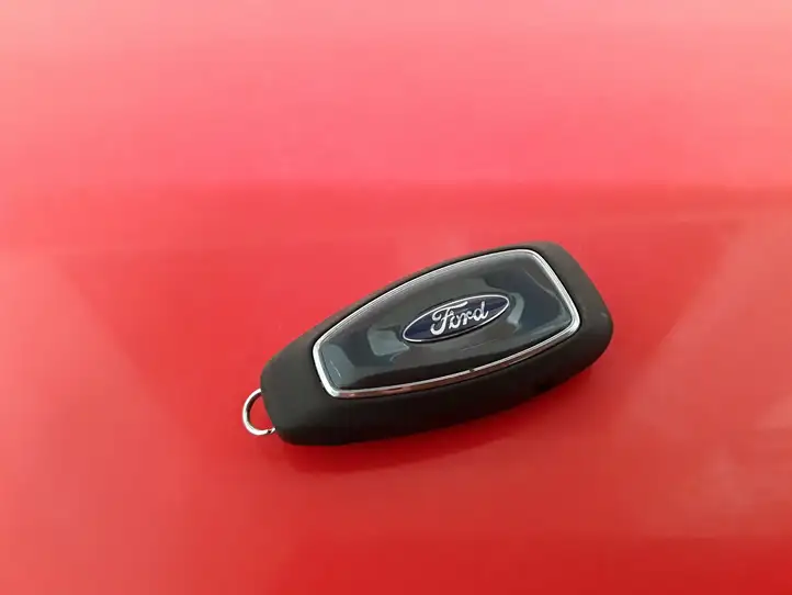 Ford Focus Grand C-MAX (2010 - 2019) Ключ зажигания — фото 3