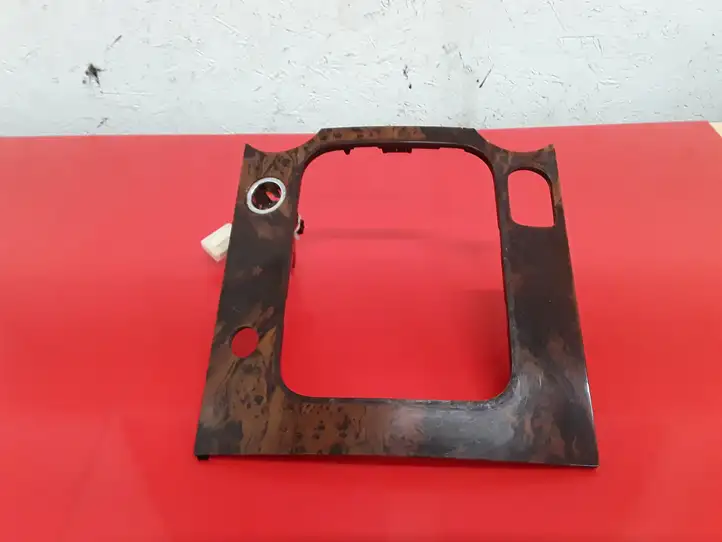 Volkswagen Touareg I (2002 - 2010)  7L6863916 Рамка рычага переключения передач