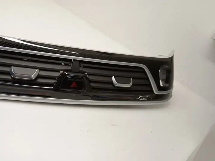 BMW 7 G11 G12 (2015 - 2022) 932995507 Отделка внутренней панели салона — фото 2
