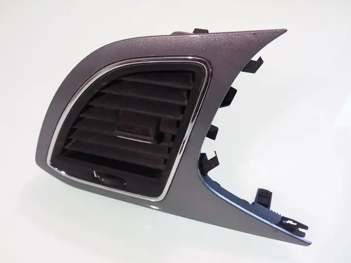 Seat Leon (5F) (2012 - 2019) 5F1820901D Боковой воздушный дефлектор — фото 1