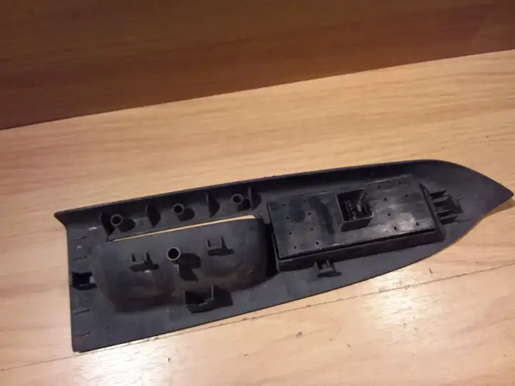 Volkswagen Touran I (2003 - 2010) 1K4959857 Блок кнопок стеклоподъемников — фото 2