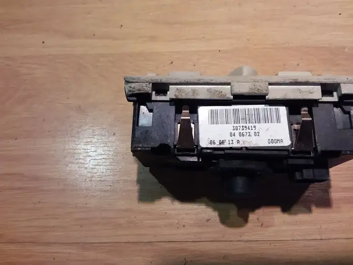Volvo S80 (2006 - 2009) 30739419 Включатель фонарей — фото 2
