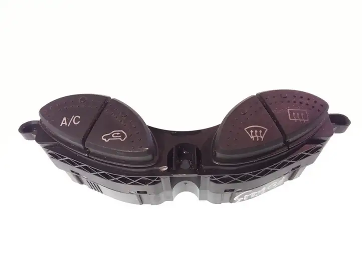 Ford Focus (1998 - 2004) 98AG19A945CF Кнопка обогрева стекла — фото 1