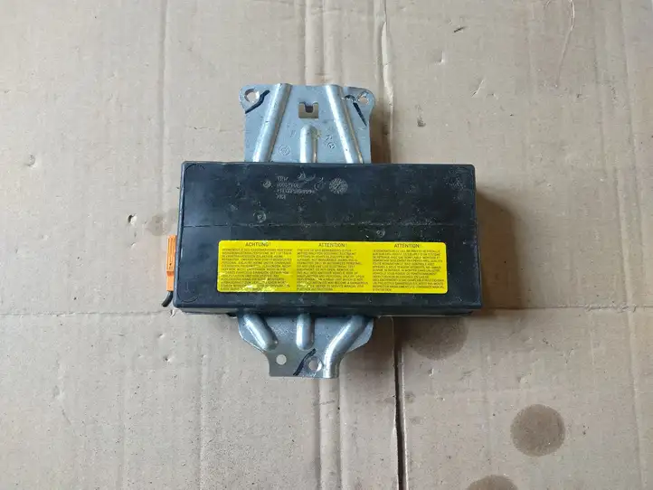 Mercedes-Benz CLK A209,C209 (2002 - 2009)  00062147 Подушка безопастности передней двери