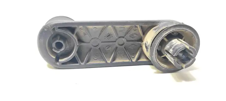 Renault Megane I (1995 - 2002) 7700811387 Ручка стеклоподъемника — фото 4