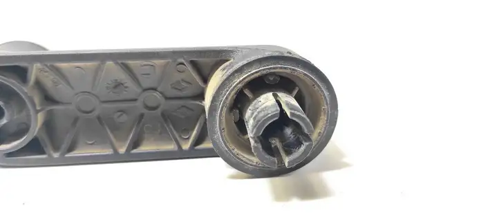 Renault Megane I (1995 - 2002) 7700811387 Ручка стеклоподъемника — фото 5