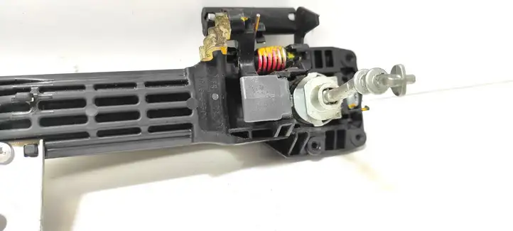 Suzuki SX4 (2006 - 2009) Наружная ручка двери — фото 4