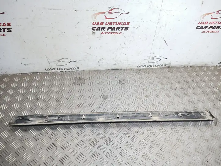 Opel Zafira A (1999 - 2003) 090597588 Молдинг передней двери — фото 3