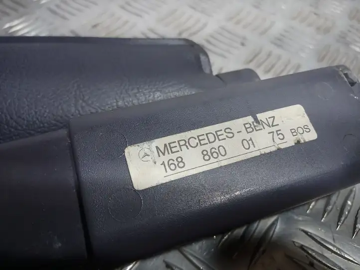 Mercedes-Benz A W168 (1997 - 2004) 1688600175 Шторка — фото 3