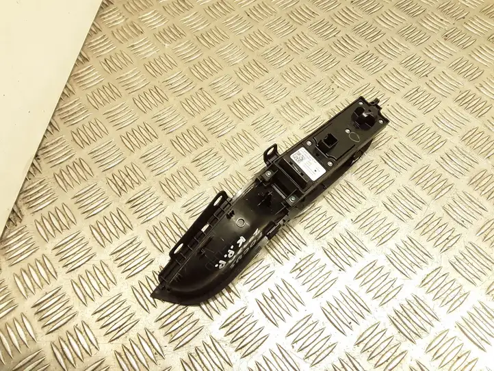 Ford Focus (2011 - 2015) AM5T14A132AA Кнопка стеклоподъемников — фото 3